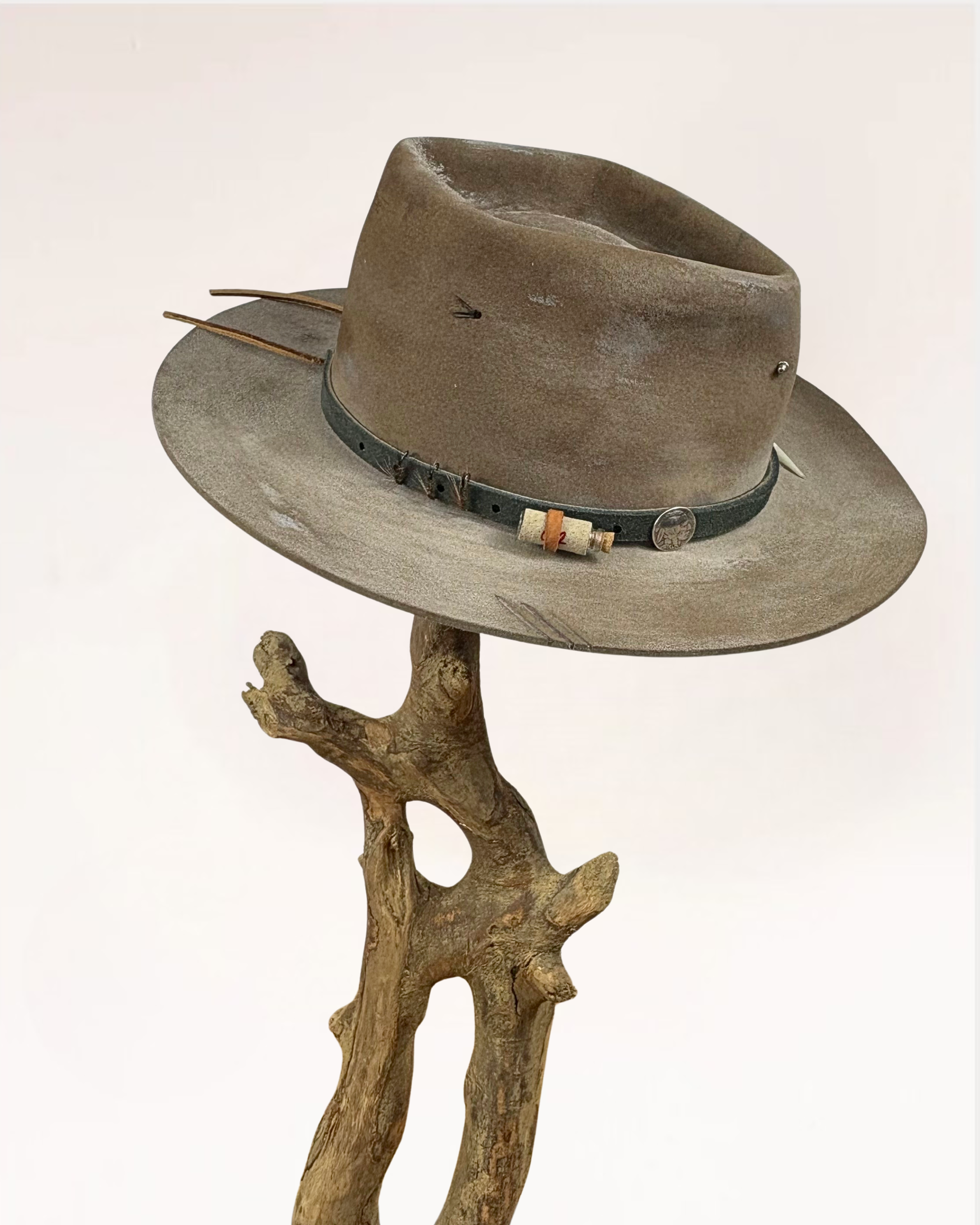 Legend Hat 016