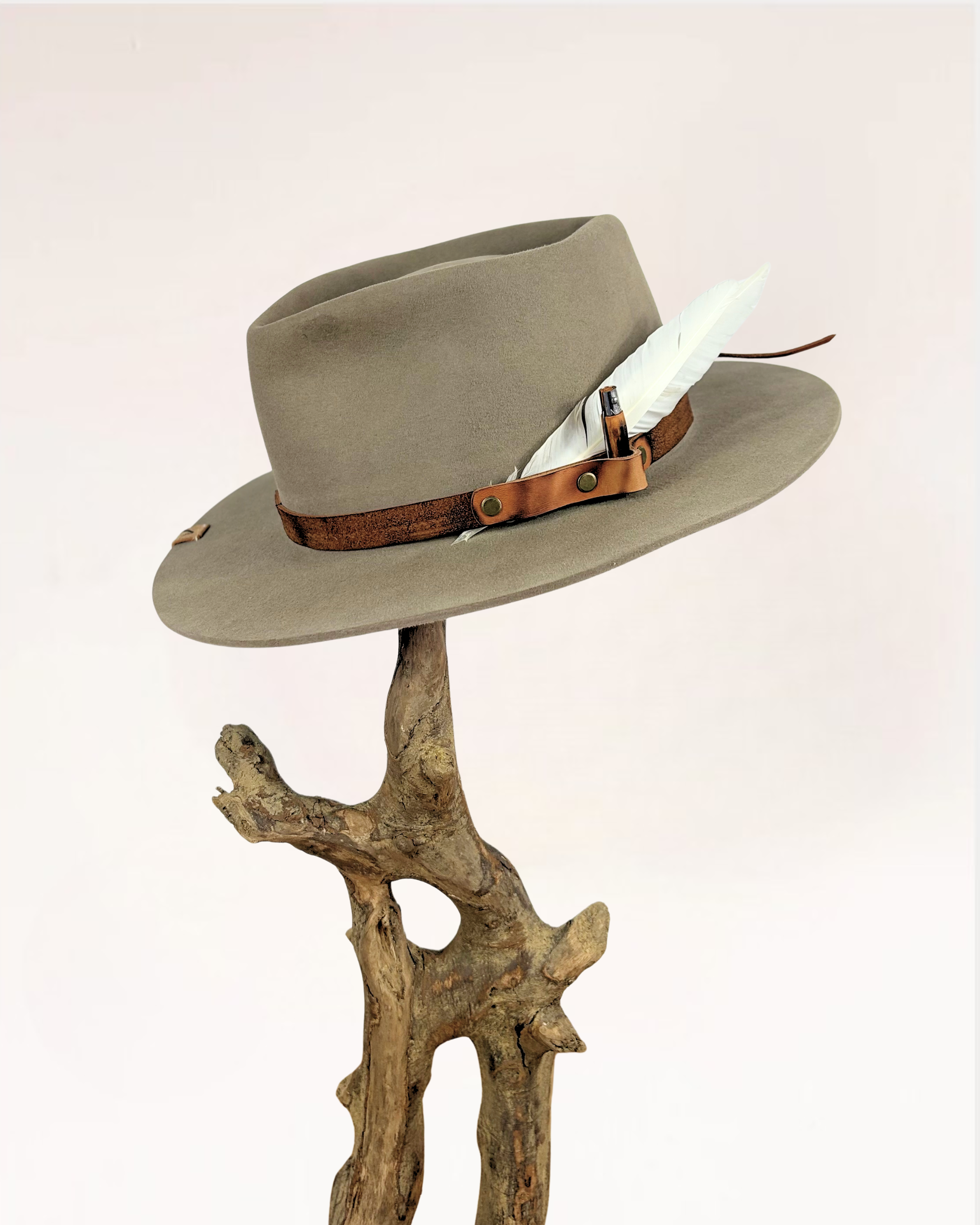 Legend Hat 012