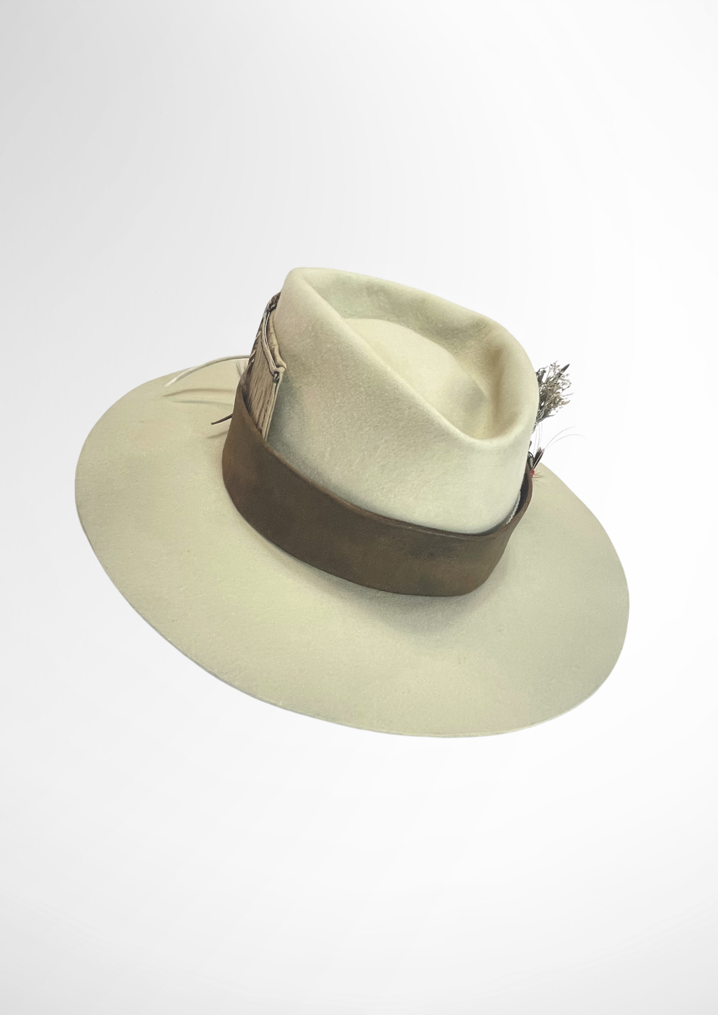 Legend Of The Hat 001