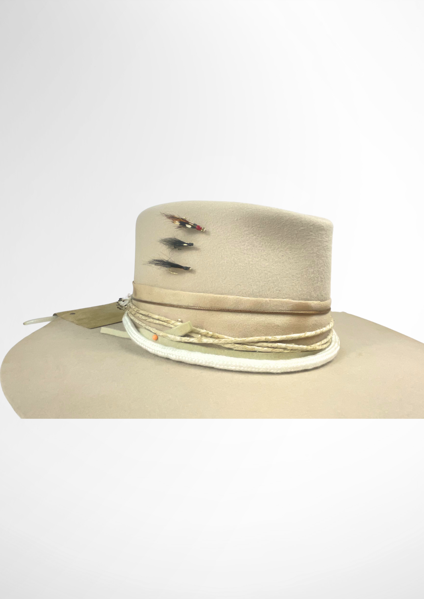Legend Of The Hat 002