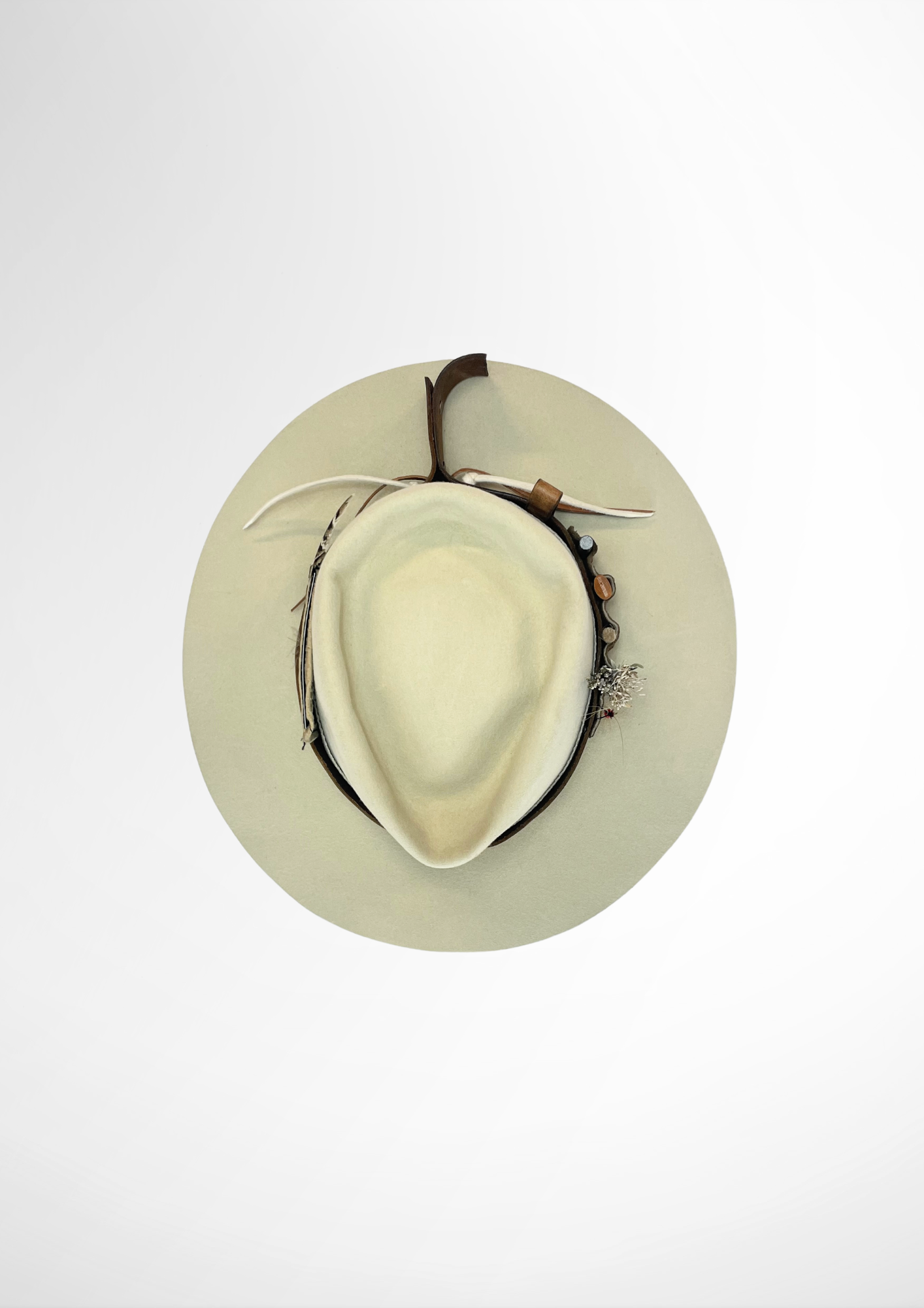 Legend Of The Hat 001