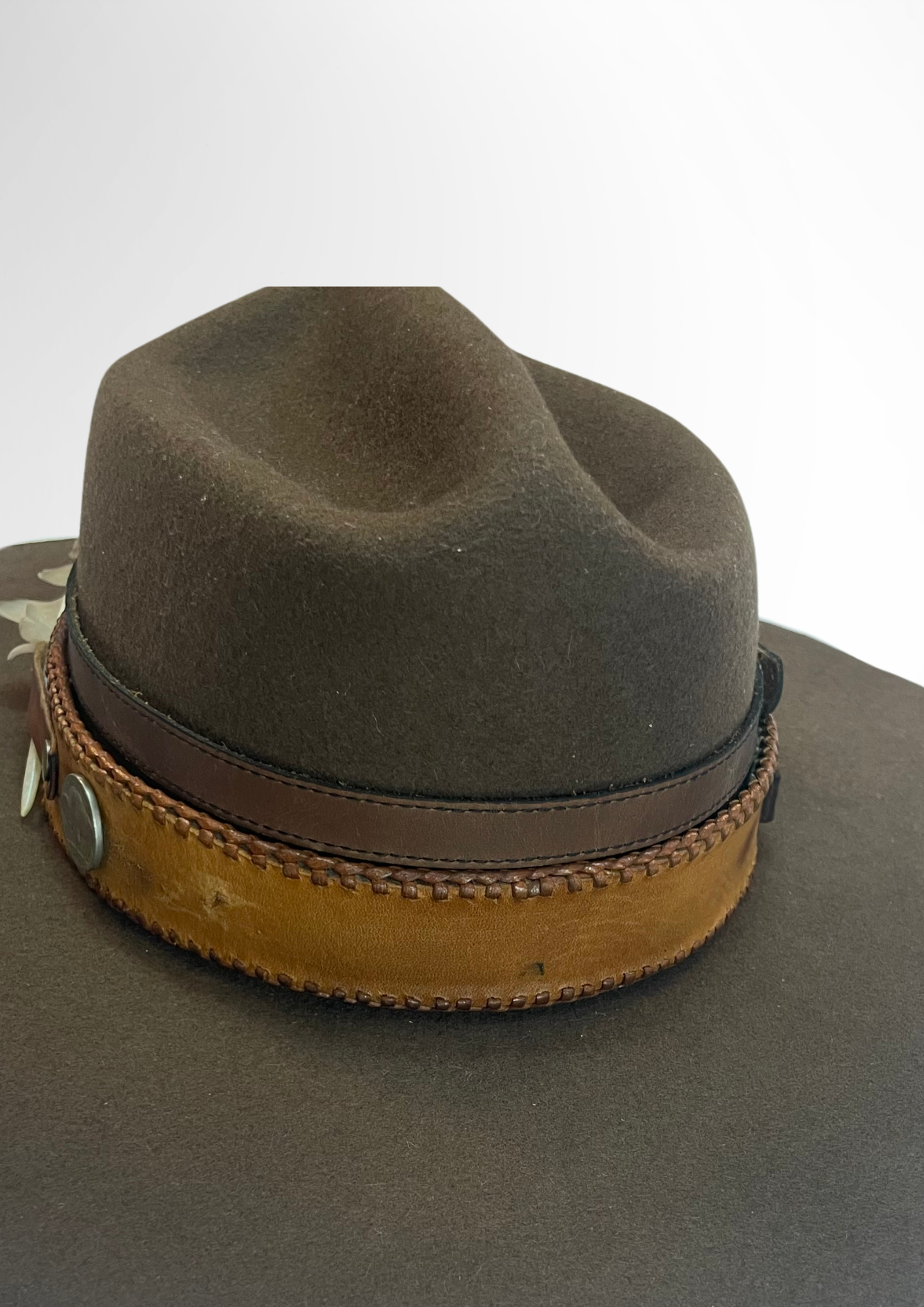 Legend Of The Hat 004